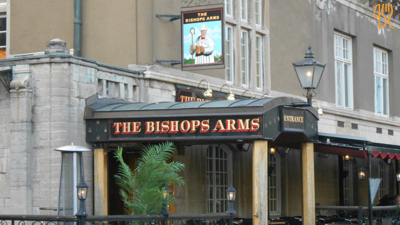 The Bishops Arms Utomhus