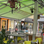 Friends Fika And Food Utomhus