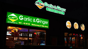 Garlic Ginger Utomhus