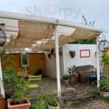 Jord Bord Örnahusen Utomhus