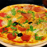 Pizzabutik La Strada Och Kebab Mat