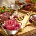 Tullen 8:2 Café Bistro Mat