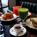 Cafe Saturnus Dryck