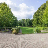 Åkeshofs Slott Utomhus