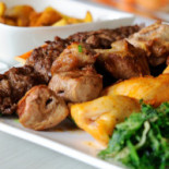 Lamassu Restaurannen är Stängd För Lunch Mat