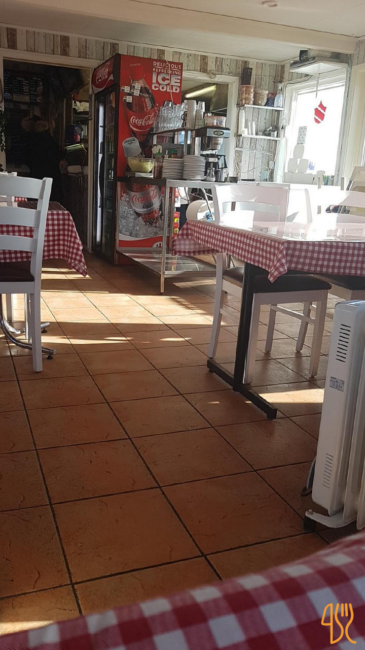Nya Hönö Pizzeria Inomhus