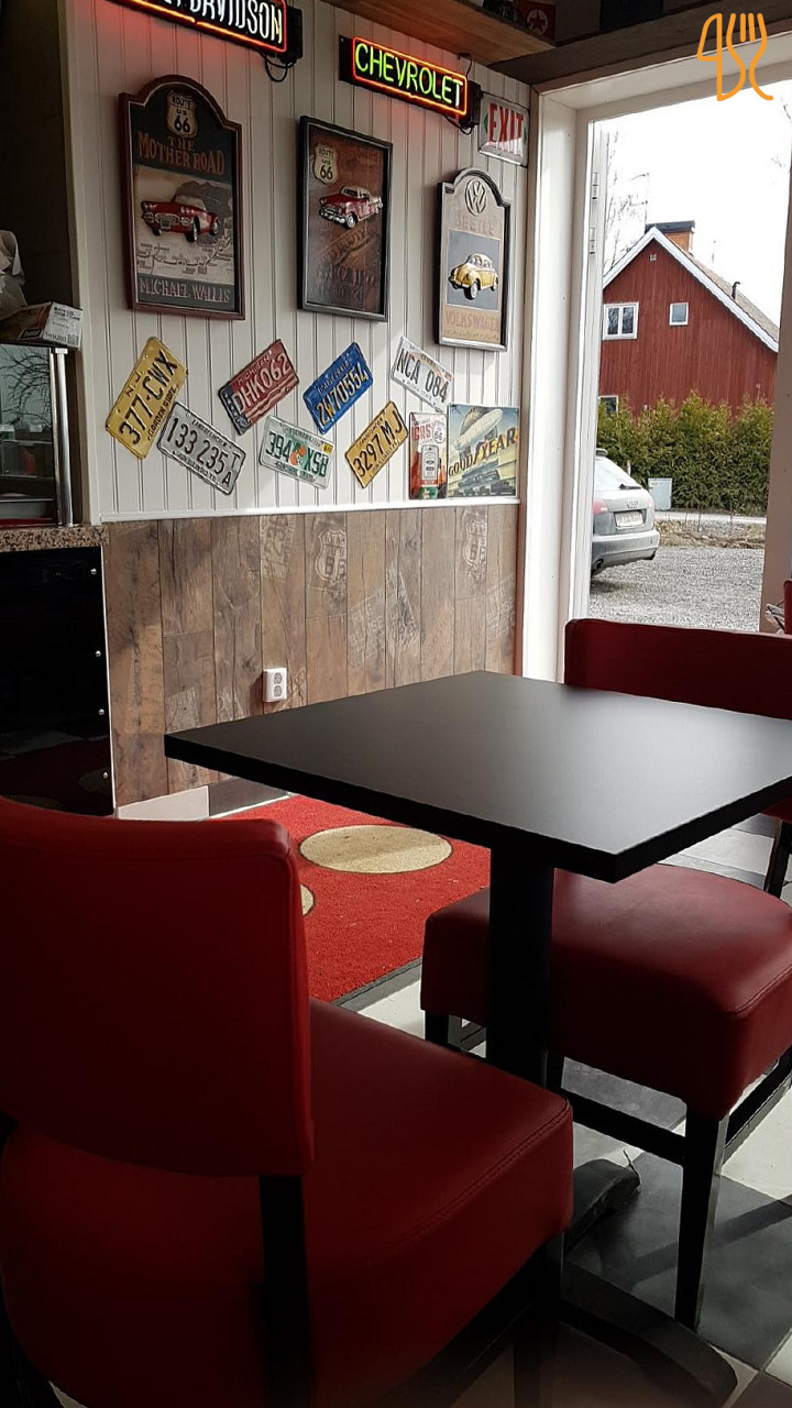 Basilico. Al Forno, Trattoria Italiano Since.2018 Inomhus