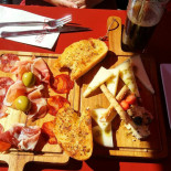 Caliente Tapas Enkoeping Dryck