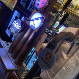 The Bishops Arms Inomhus