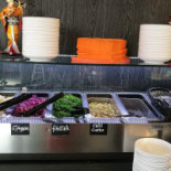 Sushi Saow Siam Food Dryck