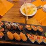 Sushi Saow Siam Food Dryck