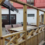 Lindbergs Stenugnsbageri Utomhus