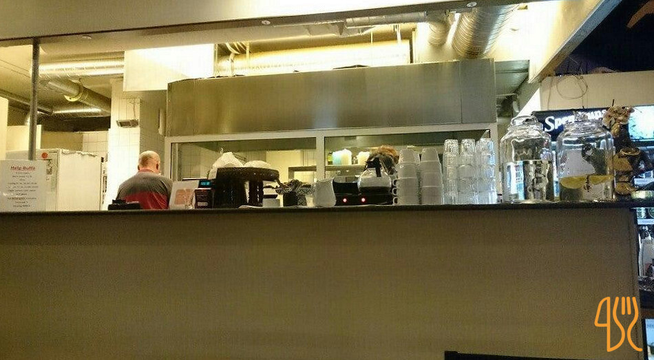 Thai Restaurang Mhenam Inomhus