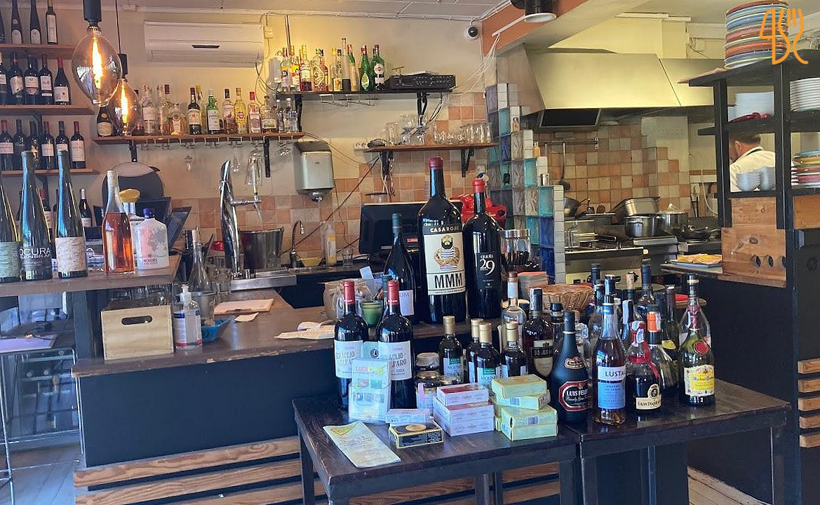 Luna Café Vingård Restaurang I Lysekil Inomhus