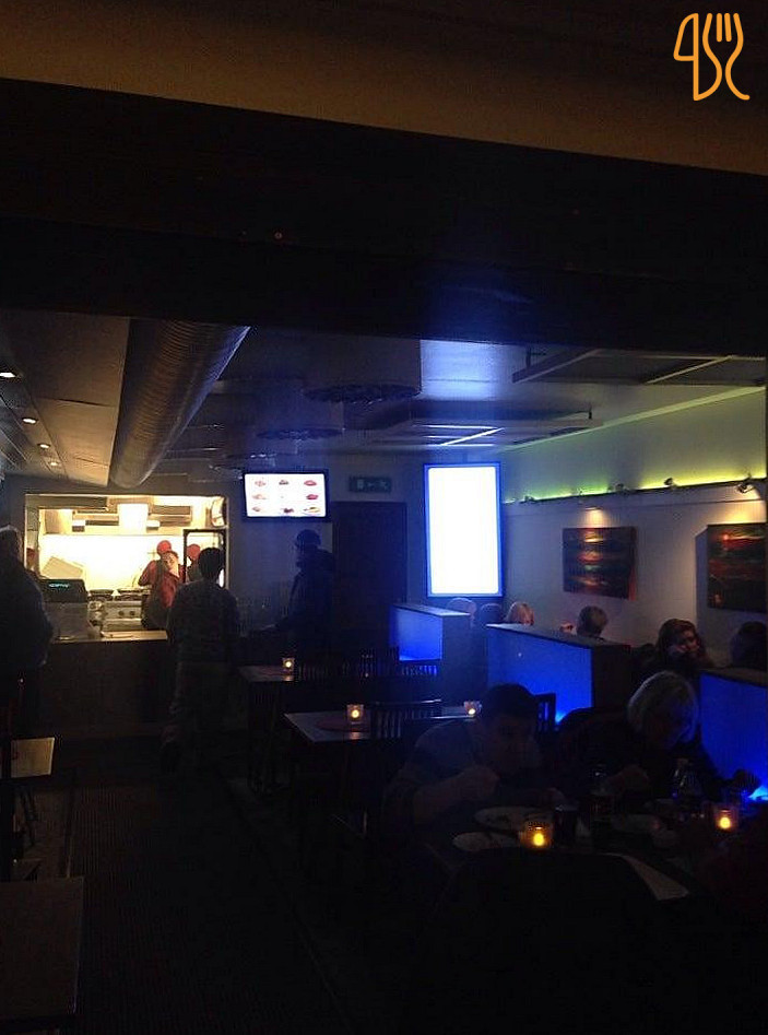 Arctic Thai Grill Inomhus