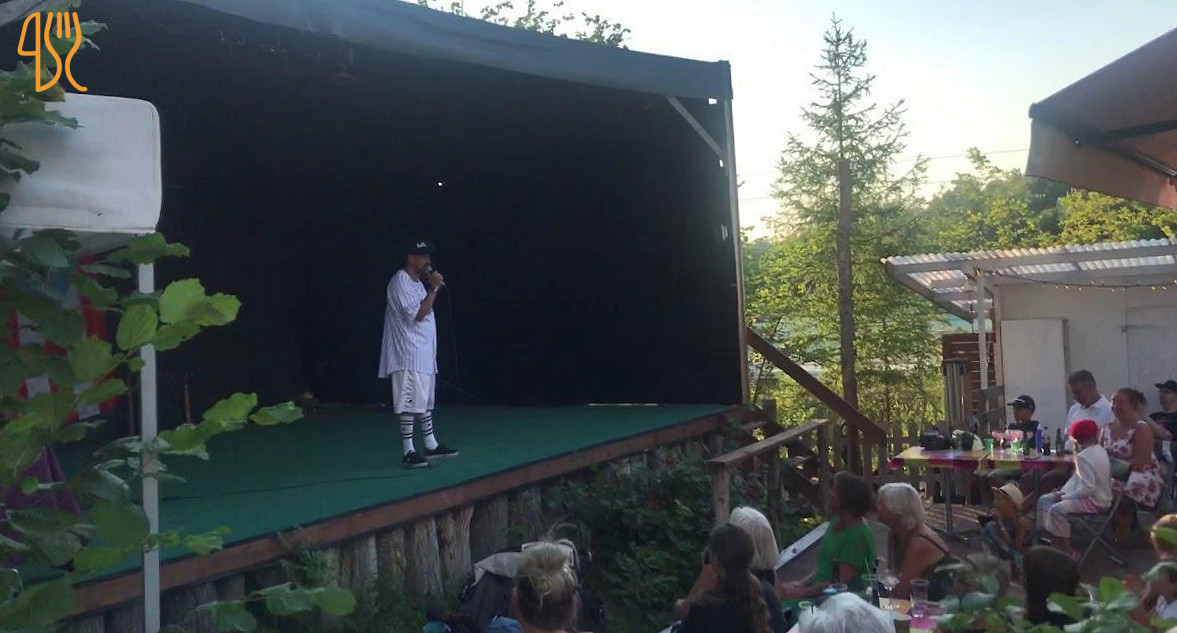 Glassbaren I Rönninge Utomhus