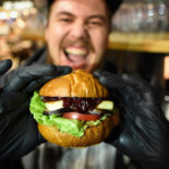 Skrymslet Under Trappan Dryck