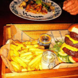 The Queens Arms Dryck