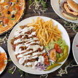 Pizzeria Karavan Mat