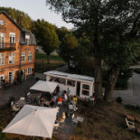 Restaurang J Utomhus