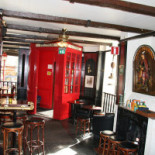 Black Brown Inn Inomhus