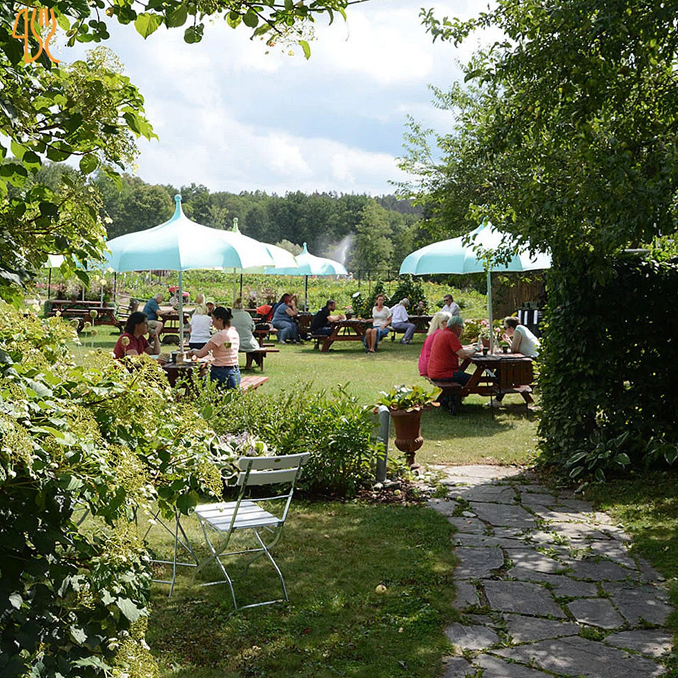 Ulriksdahls TrÄdgÅrd Cafe Utomhus