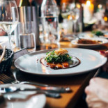 Gaelloefsta Hotell Dryck