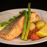 Tre Rosor Pensionat Konferens Mat