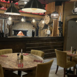 Pizza Al Forno Inomhus