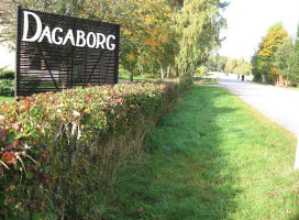 Axiomics, Fastigheter Café Dagaborg Utomhus