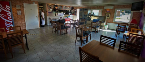 Pizzeria La Casa Gialo Inomhus