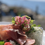 Hovaas Kallbadhus Restaurang Ab Dryck