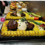 Gråbo Kvarterskrog Mat