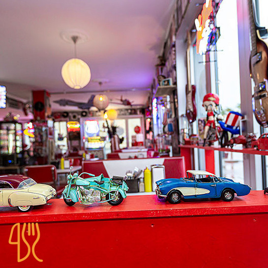 Mel's Diner Hamnen Inomhus