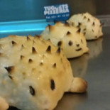 Tuggets Pizzeria Mat