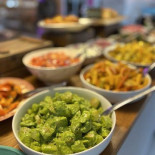 Muff Allt Mellan Frukost Och Fika Mat