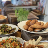 Muff Allt Mellan Frukost Och Fika Mat