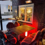 A Little Party Inomhus