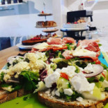 Roddarhuset Art Gallery Cafe Mat