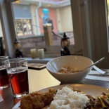 Dee Dee Thaikök Vaxholm Mat