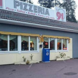 Pizzeria 91an Utomhus