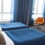 First River C Inomhus