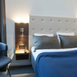 First River C Inomhus