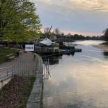 Rest. Pråmen Utomhus