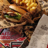 Bastard Burgers Meny