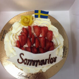 Lindhés Sommarcafe I Stadsträdgården Mat