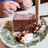 Punch Restaurang, Och Aeventyrsgolf Dryck