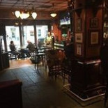 Irish Embassy Pub, Downtown Inomhus