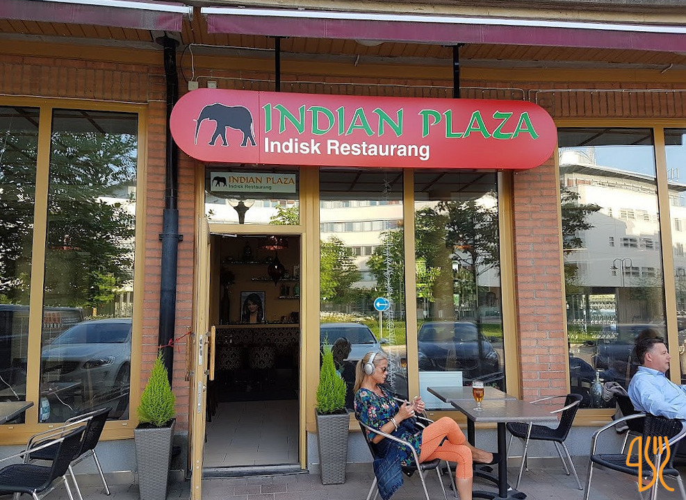Indian Plaza Indisk Restaurang Solna Utomhus