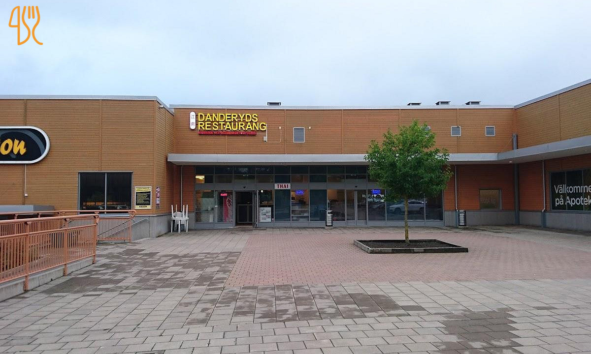 Umami Sushi  Wok Danderyd Umami Sushi  Wok Danderyd Utomhus
